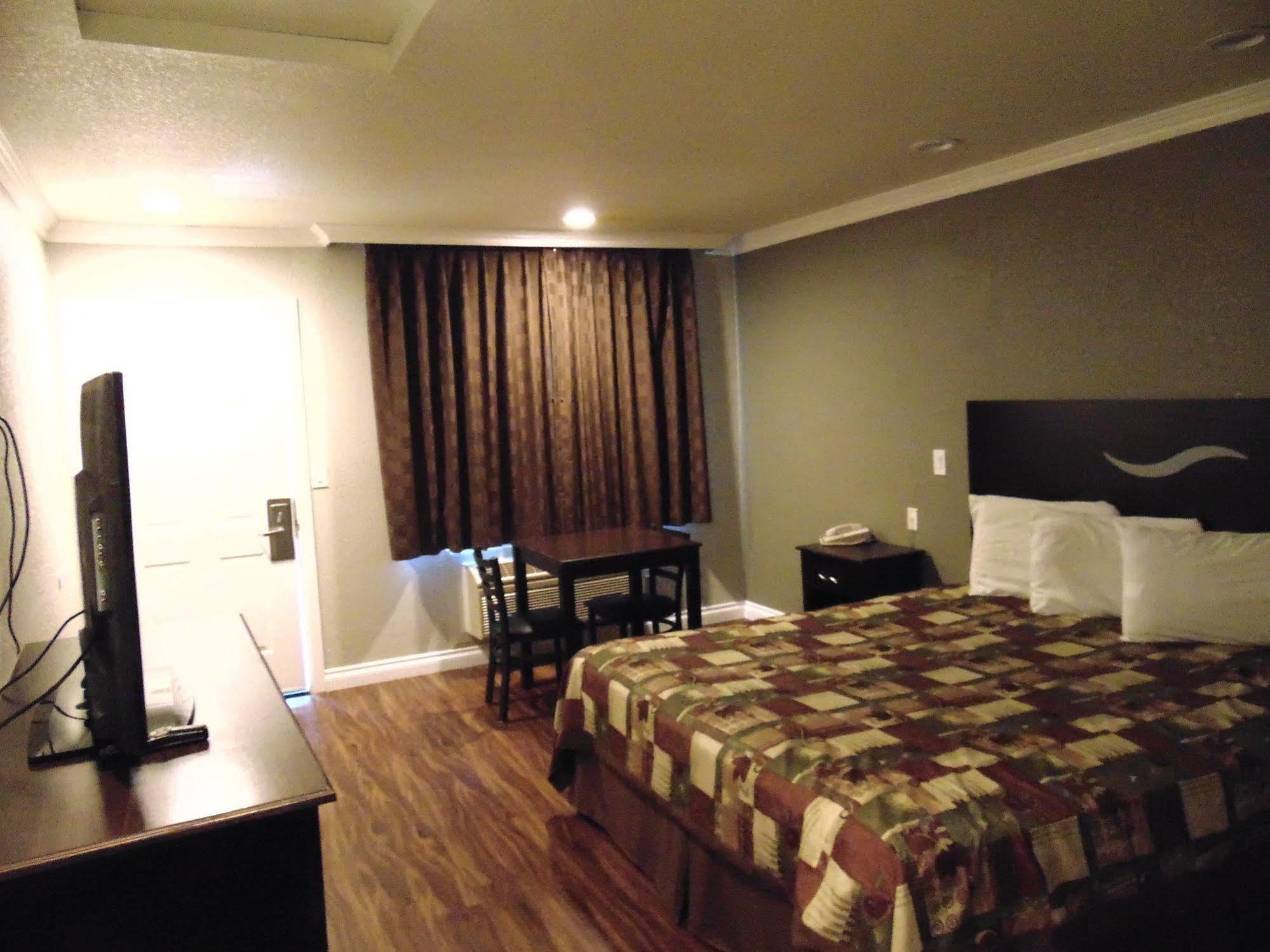 West Coast Inn Santa Ana Luaran gambar